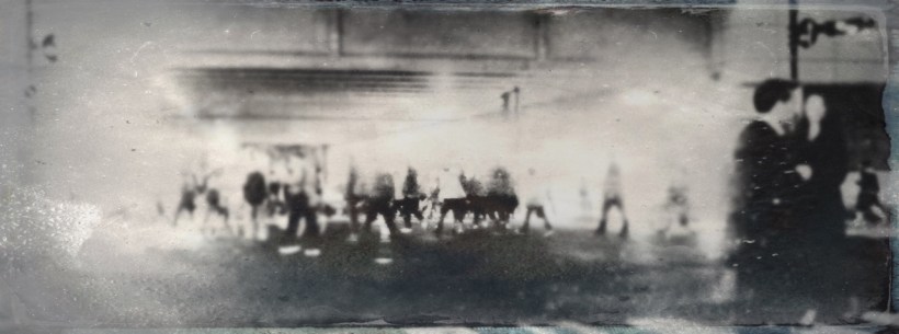 明日 モ 雨 カ シ ラ